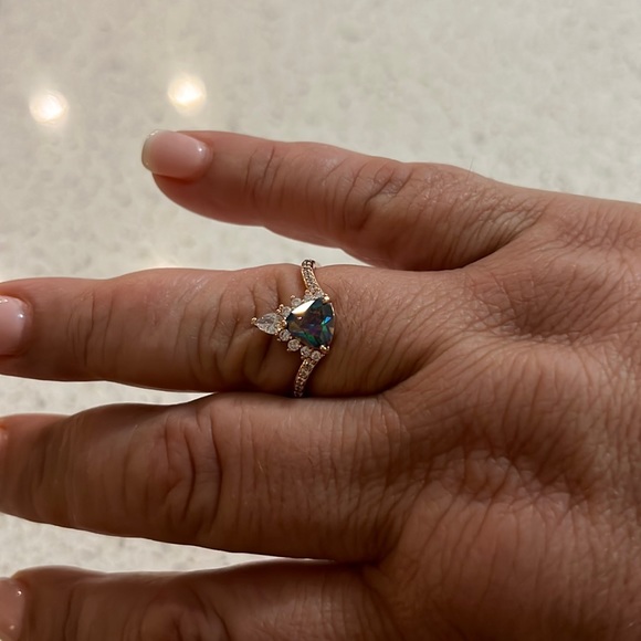 Chasing a Dream-Bomb Party ring - Picture 2 of 5